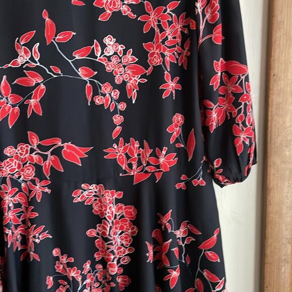 ALICE AND OLIVIA Moore Blouson-sleeve Floral Dress In Vivid Black - Picture 10 of 15